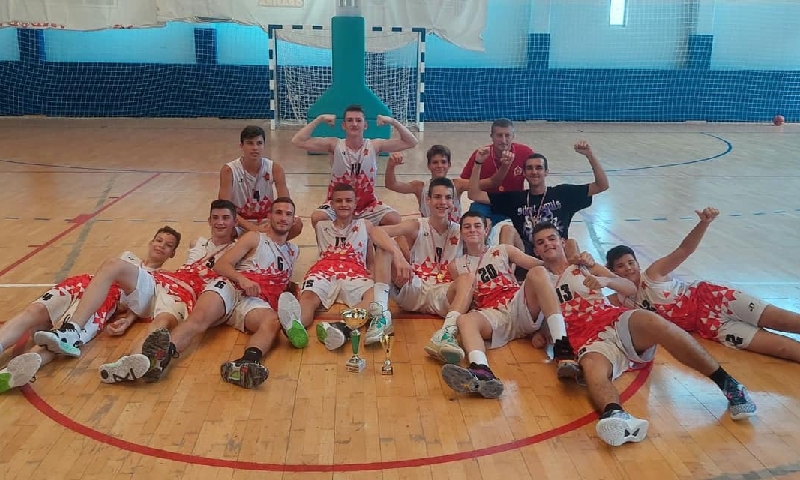 Kadeti OKK Sloboda osvojili zlato na turniru Makarsko ljeto 2022
